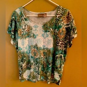 Chicos size 3 top with round neck and cap sleeves